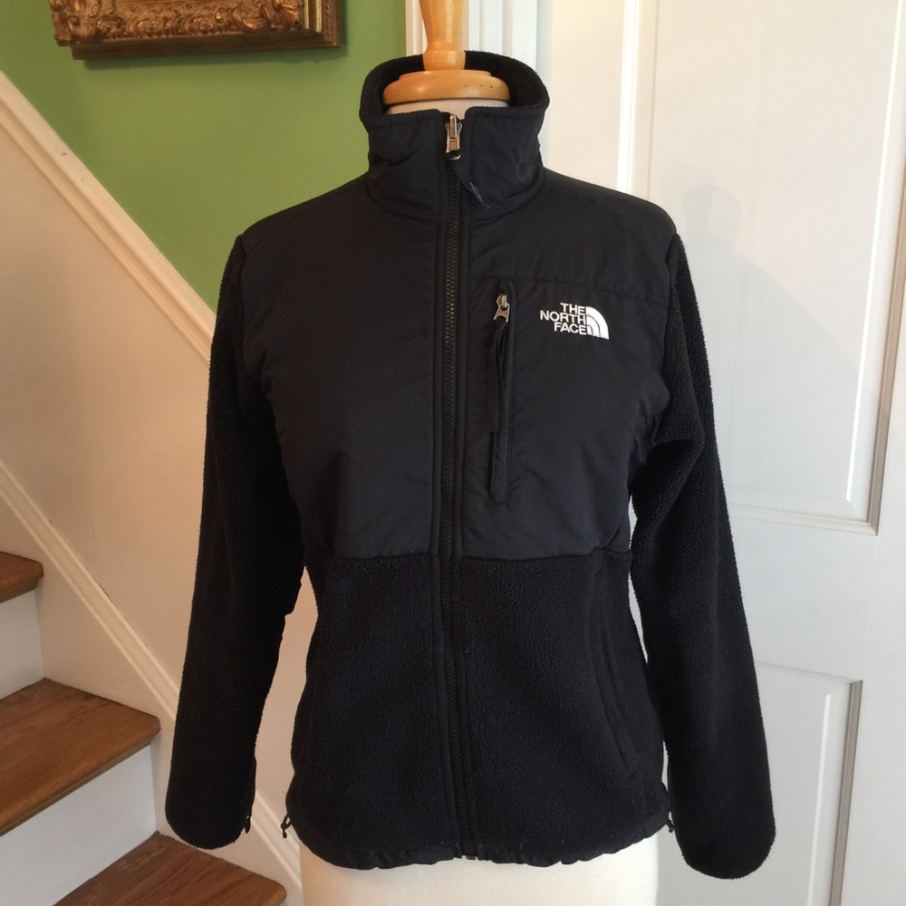 The North Face Women’s Denali Fleece Jacket